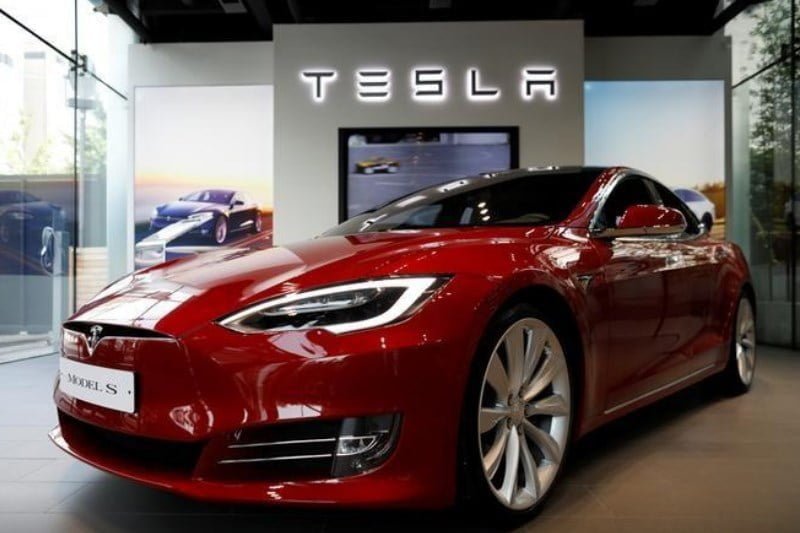tesla car2